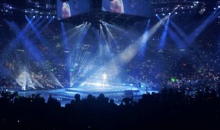 周杰伦关于雨的歌词 不能说的秘密歌曲歌词