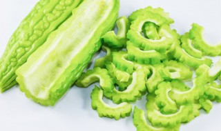 苦瓜炒肉的做法窍门 怎么做苦瓜炒肉