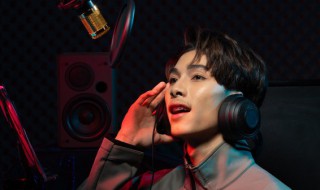 离骚原文为歌词的歌曲 离骚原文为歌词的歌曲叫什么