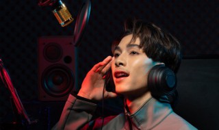 一路走来真的不容易歌词 一路走来真的不容易歌曲歌词