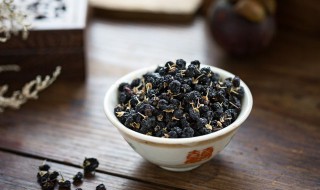 怎样分辨黑枸杞 正品黑枸杞的特点