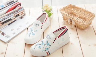 白鞋的皮掉了怎么办 白鞋的皮掉了的解决方法