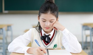 迎风飘扬的扬什么意思 迎风飘扬的扬啥意思