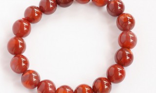 南红如何越戴越润 南红的戴法