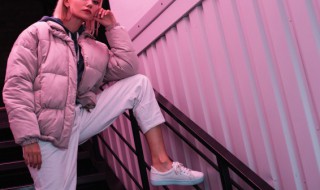 羽绒服如何清洗干净更有型 羽绒服清洗干净更有型的方法