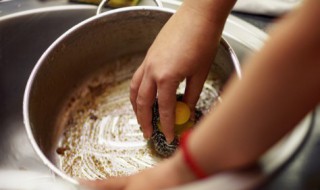 怎么才能把锅盖清洗干净 锅盖清洗干净 的方法