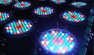 led灯打开后闪烁不停的维修方法 方法很简单