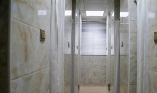 公共浴室无隔间吗 哪种公共浴室无隔间