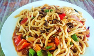 蘑菇炒面怎么做 必选美味早餐