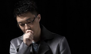 等一分钟花姐原唱 下面就告诉大家