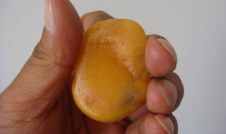 黄蜡石一斤多少钱 关于黄蜡石的介绍