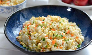 蛋炒饭配什么菜 五大配菜送给你