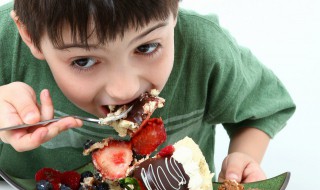 爆饮爆食有哪些危害 暴饮暴食对我们有什么危害