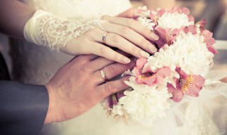 远嫁他乡的经典语录 和远嫁有关的说说