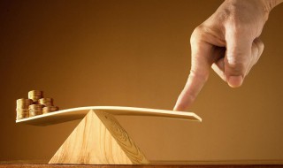 谁解释一下四两拨千斤啥意思 四两拨千斤的意思