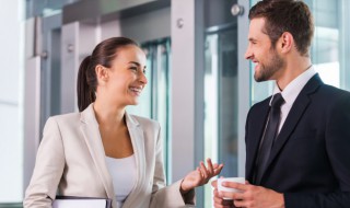 中午好怎么幽默回复 如何回复中午好