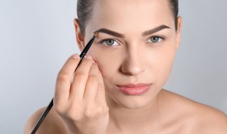 断眉指的是哪位 断眉的解释