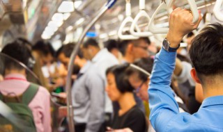 地铁有破窗锤吗 地铁有没有破窗锤