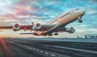 化妆品飞机可以托运吗 乘坐飞机能不能托运化妆品