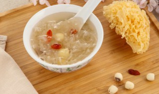 新鲜银耳怎么煮才能清洗干净 处理新鲜银耳的技巧