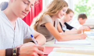 光阴似箭岁月如梭接下句 光阴似箭岁月如梭后一句是什么