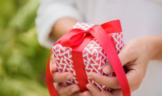 教师节礼物男导师 2021教师节给男教师送什么礼物好