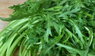 茼蒿菜怎样炒好吃 茼蒿菜炒好吃的方法