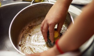 锅子擦不干净怎么清洗 怎么清洗锅