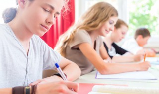 fall是秋天的意思吗 fall是不是秋天的意思呢