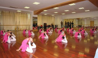 怎么学跳舞初学者 学跳舞方法