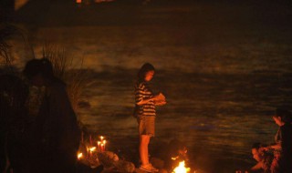 祭奠刚去世亲人的句子 对刚去世的亲人最悲痛哀悼的句子