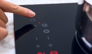 电磁炉为什么老跳停 电磁炉跳停是怎么回事