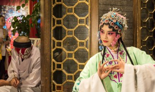 京剧旦角方面的知识 旦角不只是女性角色这么简单