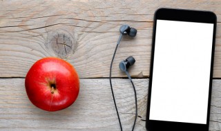 蓝牙耳机怎么正确佩戴 蓝牙耳机正确佩戴方法是什么