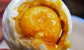 煮熟的咸鸭蛋坏了能吃吗 煮熟的咸鸭蛋坏了是否能吃