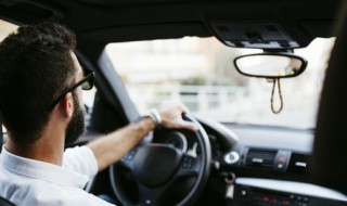 epb灯亮是什么意思 epb灯亮理解