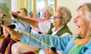 夏天老人吃什么防中暑 夏天吃什么