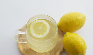 柠檬泡水长期饮用有害吗 柠檬泡水长期饮用对人体好吗