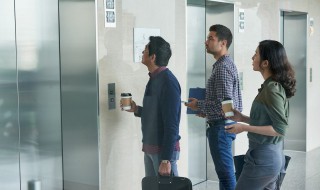 电梯fu什么意思 电梯fu的解释