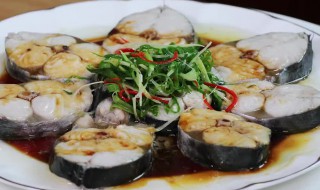 清蒸鲜美马鲛鱼的做法 清蒸马鲛鱼的家常做法