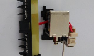 断路器分励脱扣线圈的作用是什么 断路器分励脱扣线圈有什么作用