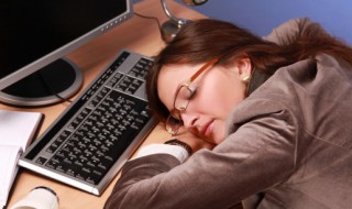 007工作制怎么睡觉的 007工作制如何睡觉的