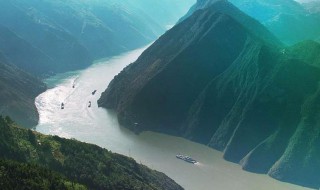 长江水从什么方向流向什么方向 长江发源地是什么