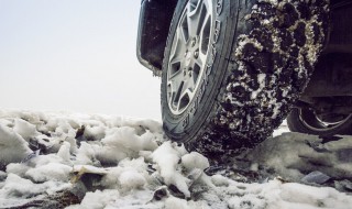 雪地胎跑高速能跑120吗 雪地轮胎有什么优点