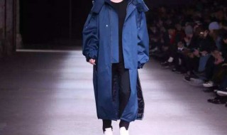 中长款派克服下身怎么搭配 三种搭法更显时尚