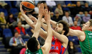 篮球比赛中的3秒违例是怎么回事 篮球3秒违例怎么判罚