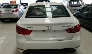 北汽2014绅宝d50雾灯怎么打开 了解一下