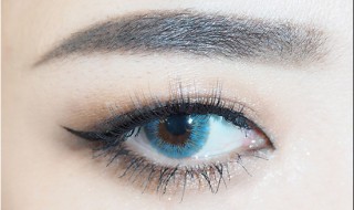 黑暗眼妆教程 快来试试