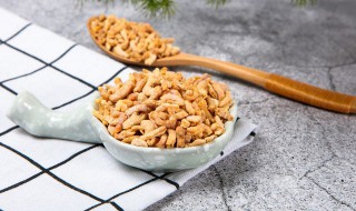 小小酥脆干河虾的做法 小小酥脆干河虾的做法步骤