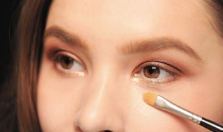 初学化妆眼线技巧 怎么画好眼妆